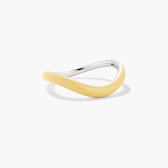 LOOKING FOR: Mejuri slim enamel dome figure ring in butter yellow - Size 8 - Picture 1 of 2